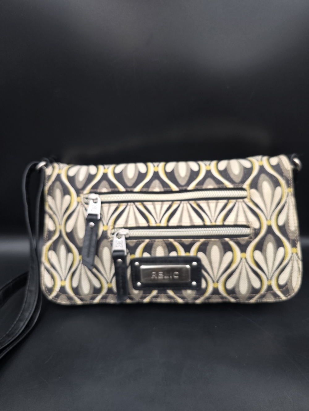 Relic Women's Patterned Crossbody Bag in Beige and Black